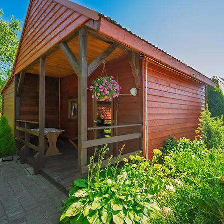 別荘 Zloty Ogrod ダルウォボ