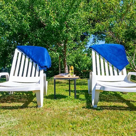 Zloty Ogrod ダルウォボ